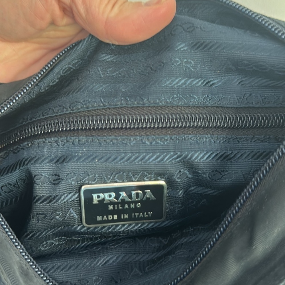 🌟Iconic Prada Tessuto Nylon Tote Handbag Shoulder Bag - Picture 6 of 9